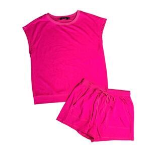 AUTOMET Women’s Hot Pink Shirt and Pull On Shorts Set